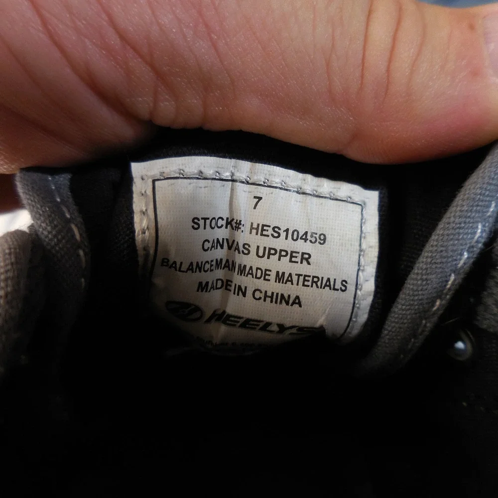 Heelys HES10459 Canvas Roller Shoes Black Grey Mens 7 Womens 8 Skate Sneakers